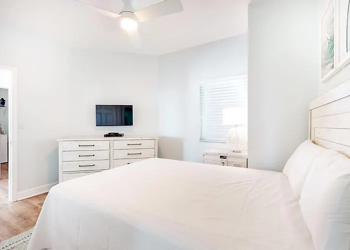Gulf-front Corner W Amazing Views Huge Deck & Shared Pools Hot Tubs * Gulf Shores