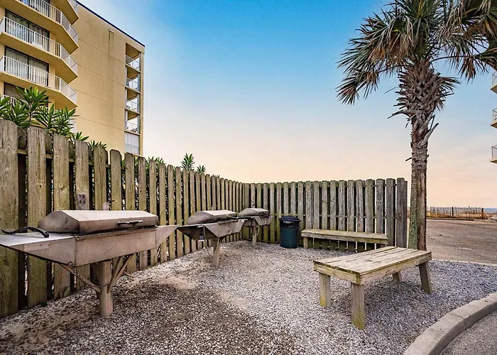 Gulf-front Corner W Amazing Views Huge Deck & Shared Pools Hot Tubs Holiday home